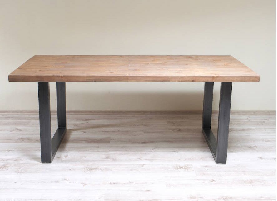 Mesa AYOUB de comedor industrial – Chapa de roble y hierro a medida - Manuel Interiorismo