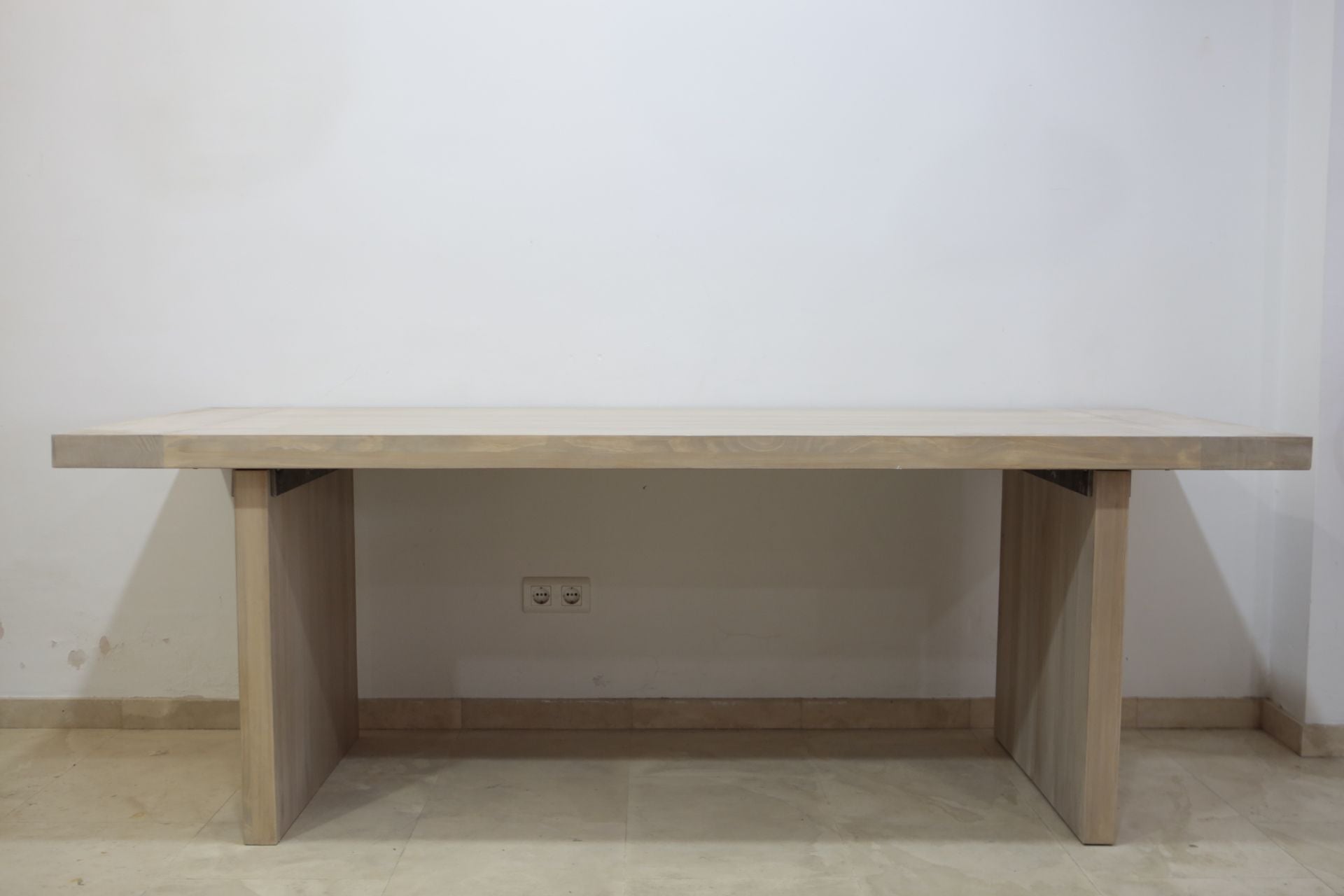 Mesa comedor FRAOCA - Manuel Interiorismo