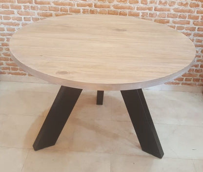 Mesa OSTOS de Comedor Industrial – Chapa de Roble y Hierro Redonda a Medida vista 7 – mesa de comedor a medida madera | Look 